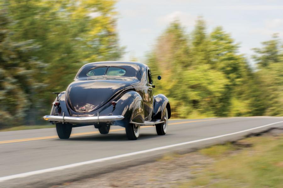  Lincoln Zephyr Coupe (HB-720) 1937 года  (фото 3 из 46)